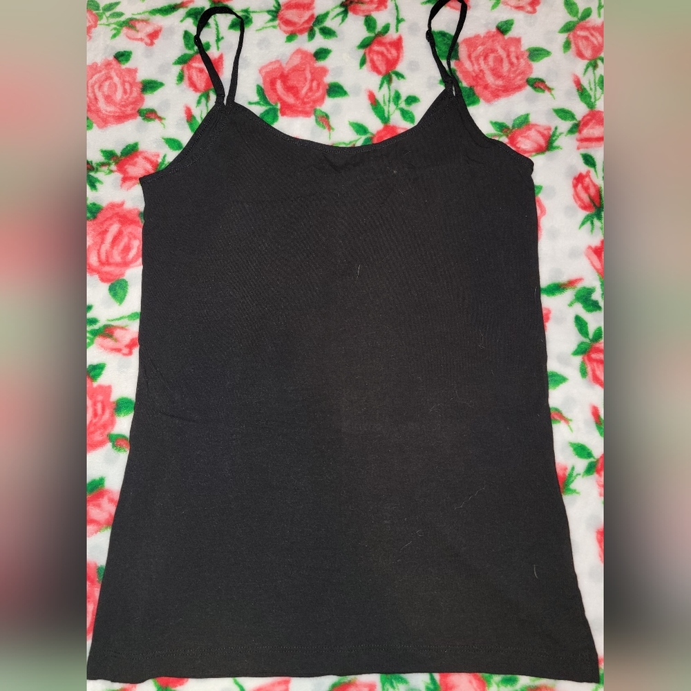 Black tank top size small